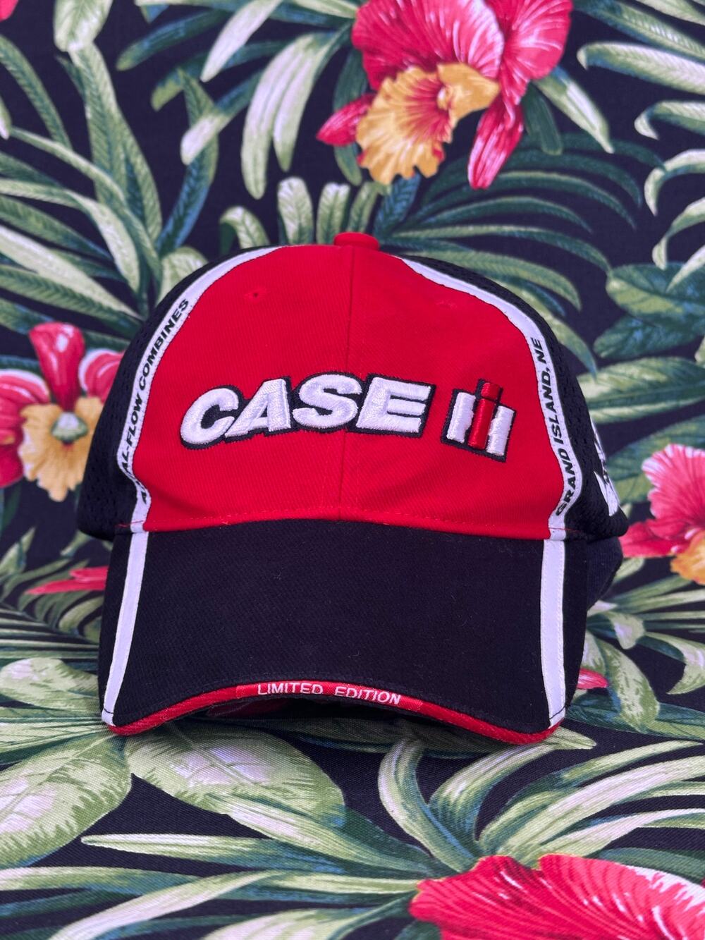 Vintage Case International Tractos Limited Edition Hat
